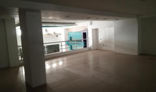 Edificio comercial en Machala