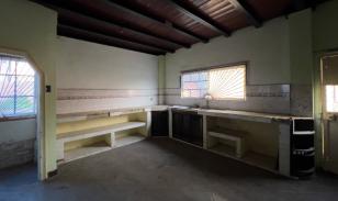 Casa con Altillo en Terreno Esquinero en venta – Jaramijó, Manabí