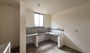 Vivienda Multifamiliar De Tres Niveles