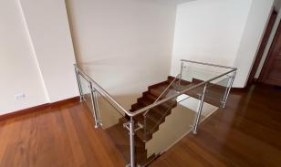 Departamento Dúplex en Venta en Bellavista, Quito