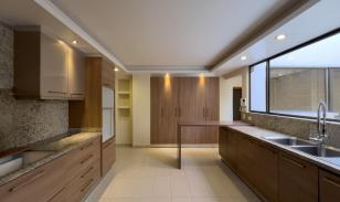 Departamento Dúplex en Venta en Bellavista, Quito