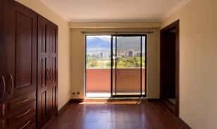 Departamento con balcón y terraza privada en La República del Salvador