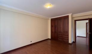 Departamento con balcón y terraza privada en La República del Salvador