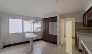 Casa en venta, Conocoto, Conjunto Fairyland, Av. Chillo Jijón