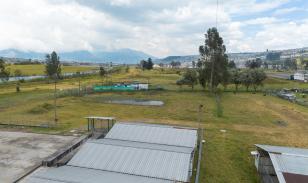Galpón y bodegas de Tipo Industrial Parque Industrial Sector Eternit Guamaní 