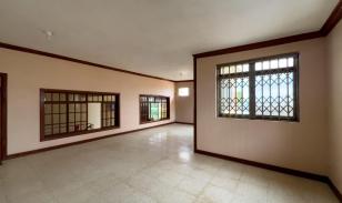 Venta de Casa Unifamiliar en Manta