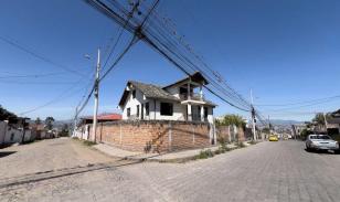 Casa en venta en Ibarra 