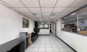 Oficina en venta en Av. 10 de Agosto N37-99 y Barón de Carondelet, Quito