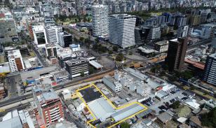 Oficina en venta en Av. 10 de Agosto N37-99 y Barón de Carondelet, Quito