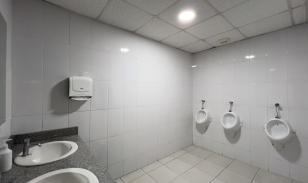 Oficina en venta en Av. 10 de Agosto N37-99 y Barón de Carondelet, Quito