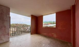 Oportunidad Residencial en Montecristi: Vivienda Bifamiliar con Potencial de Desarrollo