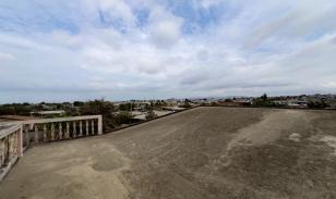 Oportunidad Residencial en Montecristi: Vivienda Bifamiliar con Potencial de Desarrollo