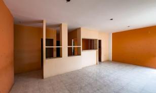 Casa Multifamiliar en el Centro de Portoviejo, Manabí