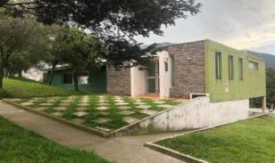 Casa en Guamaní, calle Francisco Campos