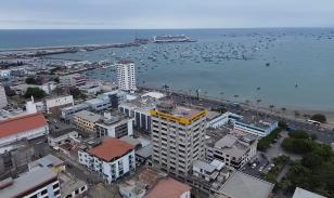 4 Oficinas en Manta, Edificio Banco Pichincha, Calle 11